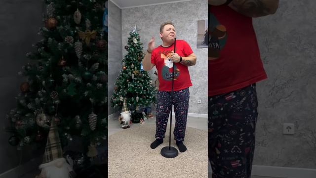 Распаковка
#МыСемьяБайрамовых #РусланБайрамов #ЛилияБайрамова #юмор #приколы #семья