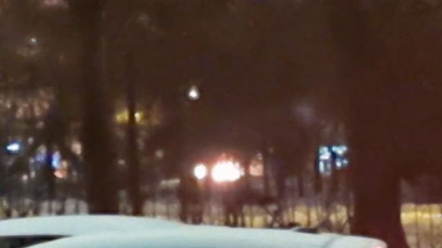 🔥Машина полностью сгорела на улице Софьи Ковалевской прямо во время движения🔥
