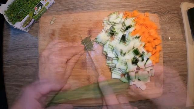 Low Carb Salat: Garnelen-Zucchini-Salat (Fitness Rezept zum Abnehmen)