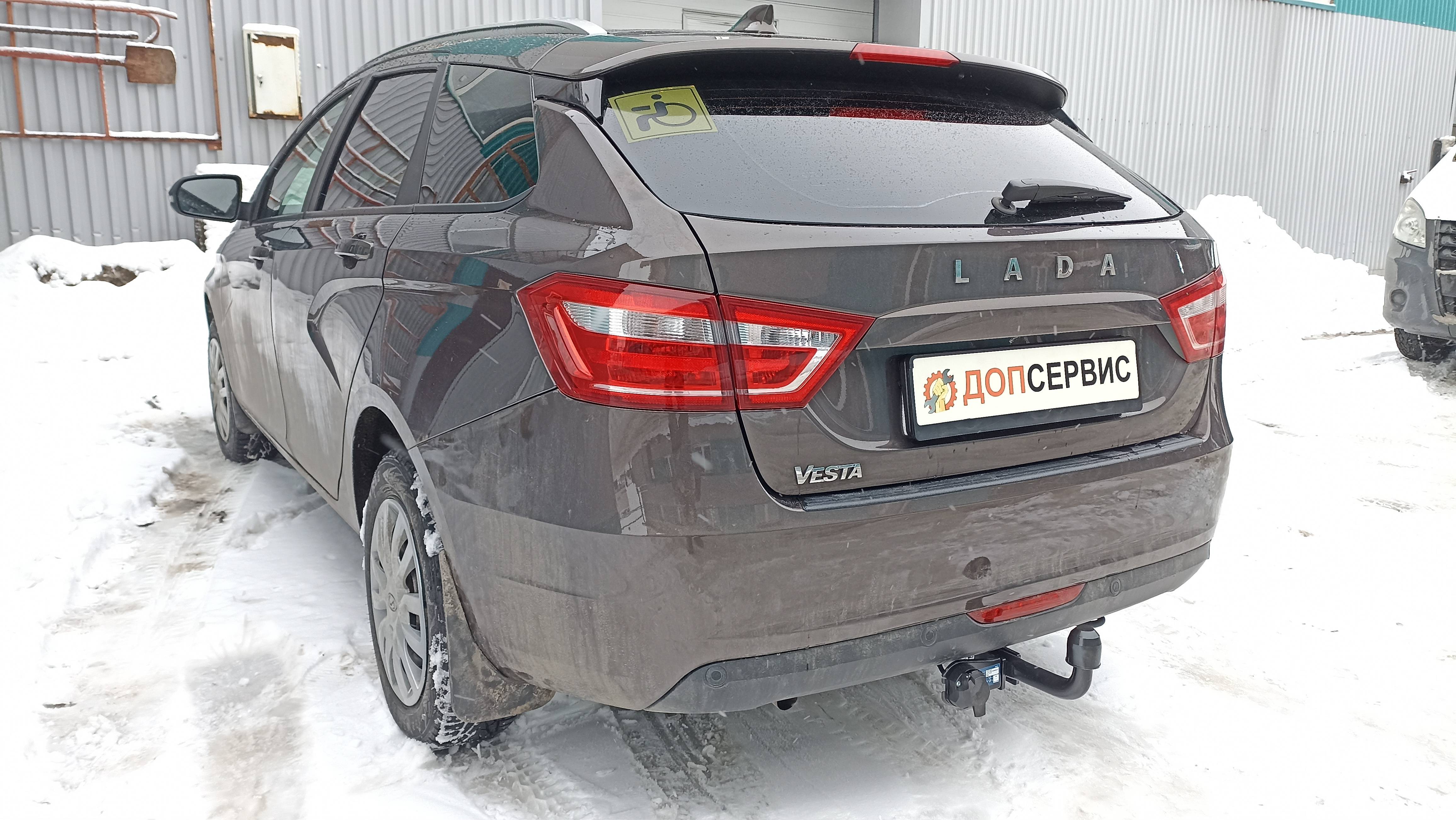 Фаркоп на LADA Vesta в том числе Cross