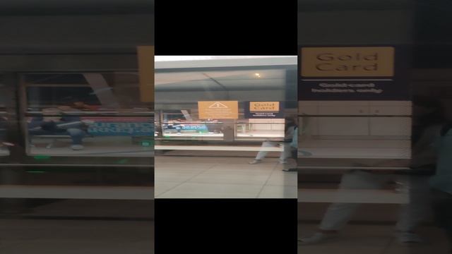 Дубай метро, проезд по золотой карте.