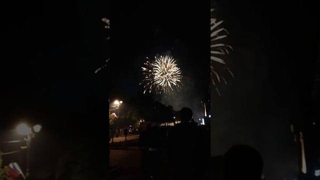 ДЕНЬ ПОБЕДЫ , САЛЮТ В КУРСКЕ