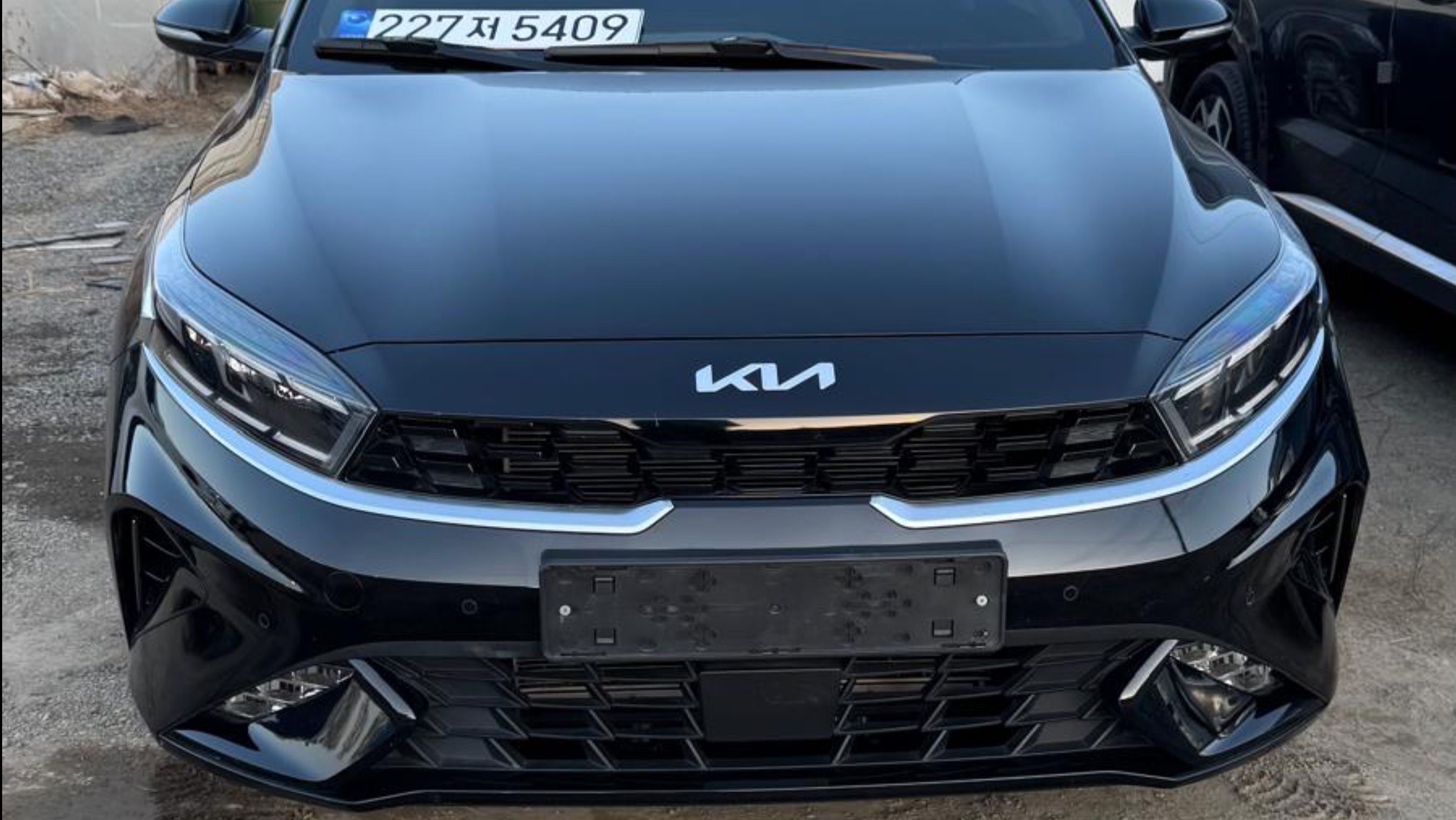 KIA K3 из Южной Кореи в комплектации Signature 
2021 год 1.6 бензин