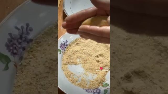 Нежные котлеты с сыром