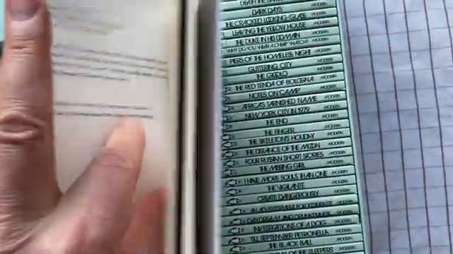 The Penguin Modern Collection (с канала "Library Books")