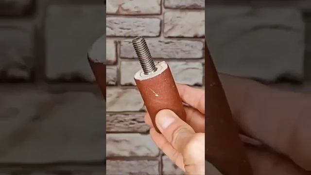 Самодельное приспособление для шлифовки.
