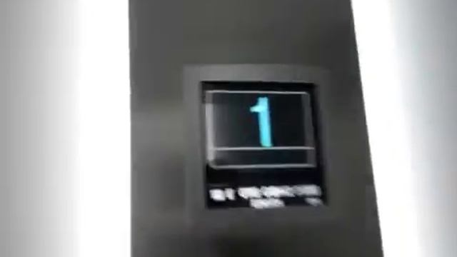 Лифт OTIS GEN2 в ТРЦ Браво в районе Братеево