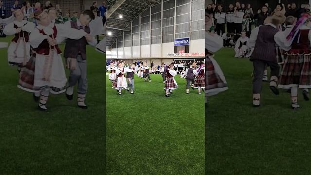 Национальные танцы