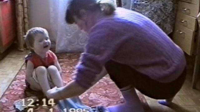 1995.01.04 Анфиса Бабушка Нина Маша Ирина 13-54