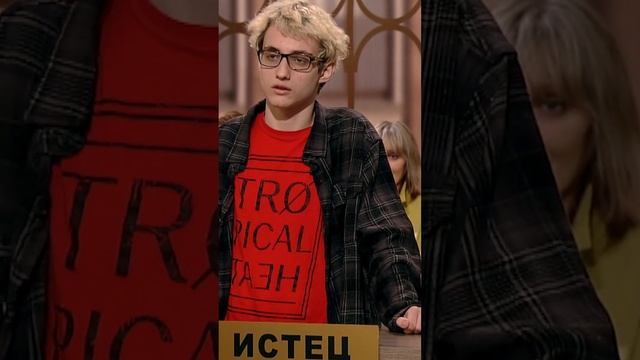 Не учили тебя в школе ничему?
