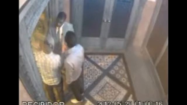 Un ruso le pega a un cubano en cadiz