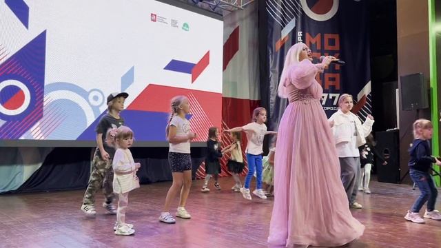 " УЕЗЖАЮ МАМА"- МАРИНА СОБОЛЕВА Народная артистка КЧР