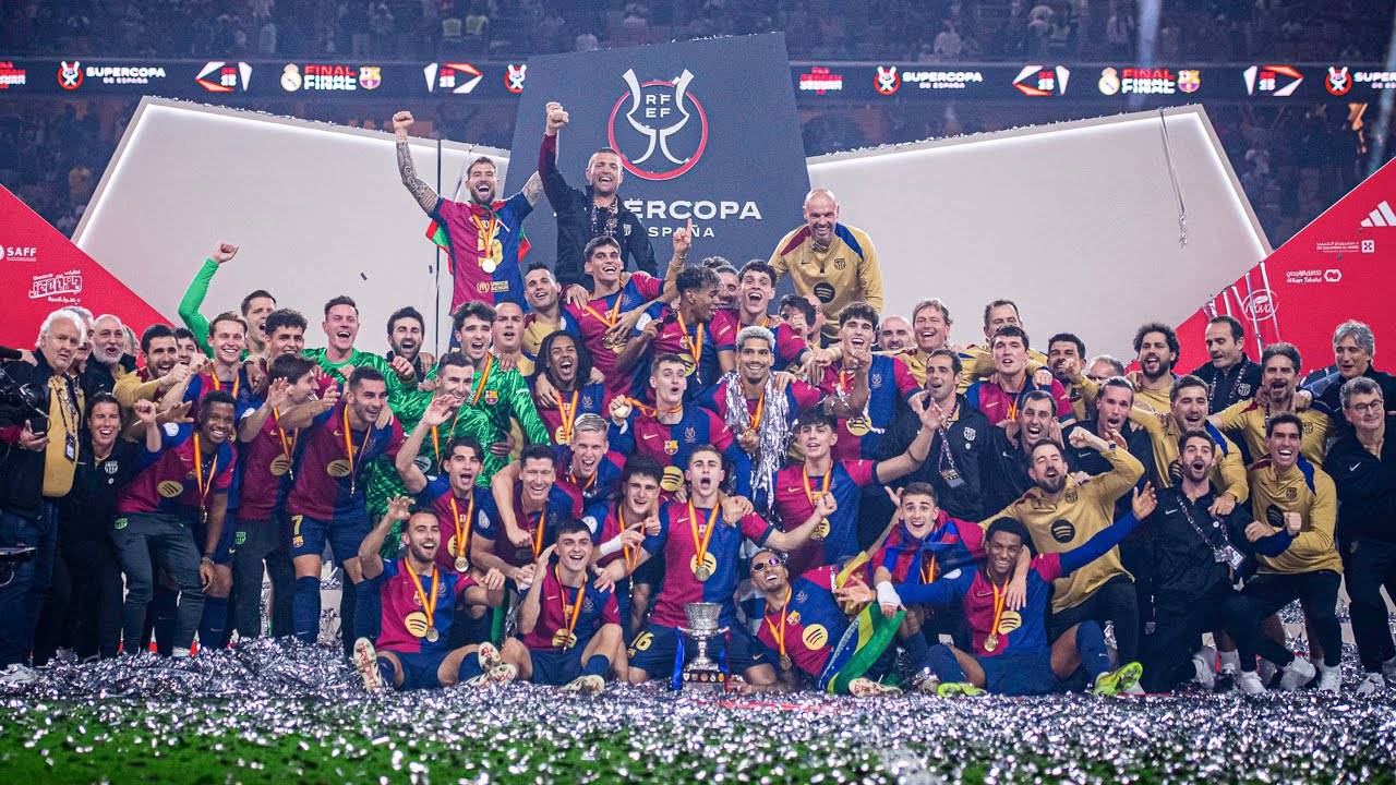 FC BARCELONA SPANISH SUPERCUP 24-25 TROPHY CELEBRATION