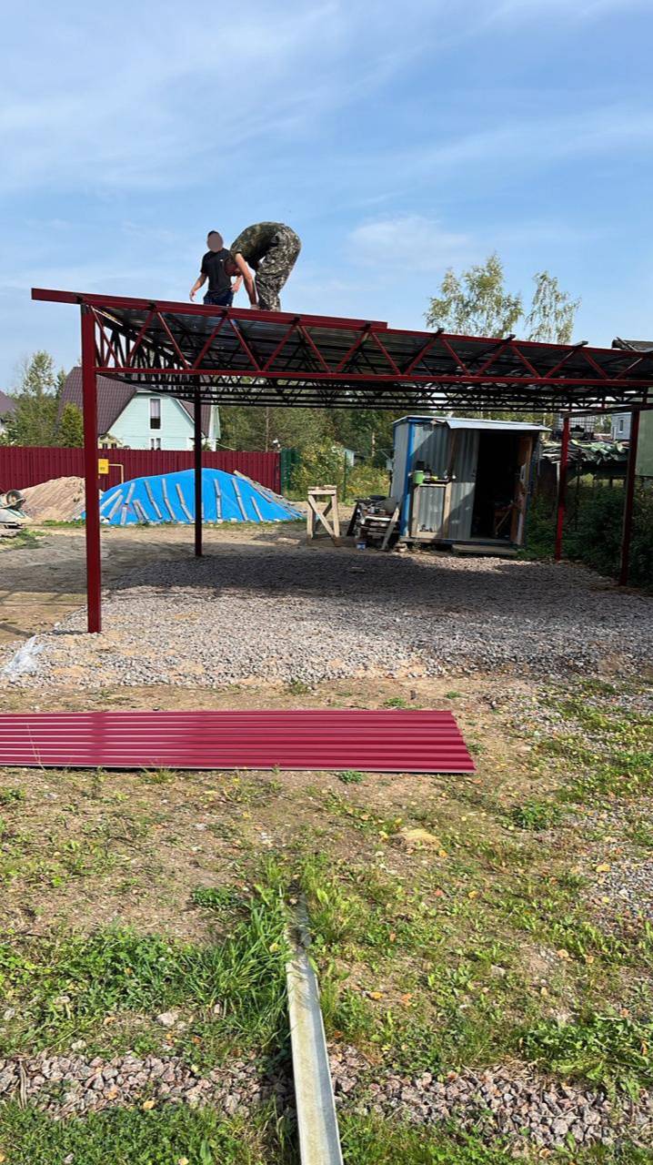 Односкатный красный навес с профлистом, Арт. 471