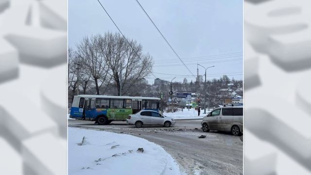 Сразу несколько крупных пожаров и аварий произошло в Алтайском крае за эти выходные