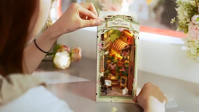 Цветочный магазин - 3D конструктор Robotime Книжный уголок - ночник бук нук