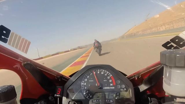 Motorland Aragón tanda 4 Michelin Power Days CBR 1000rr
