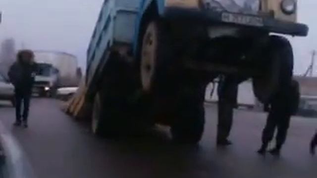 бедный Газик