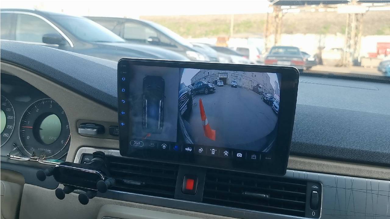 Рестайлинг XC70 - магнитола андроид и круговой обзор
