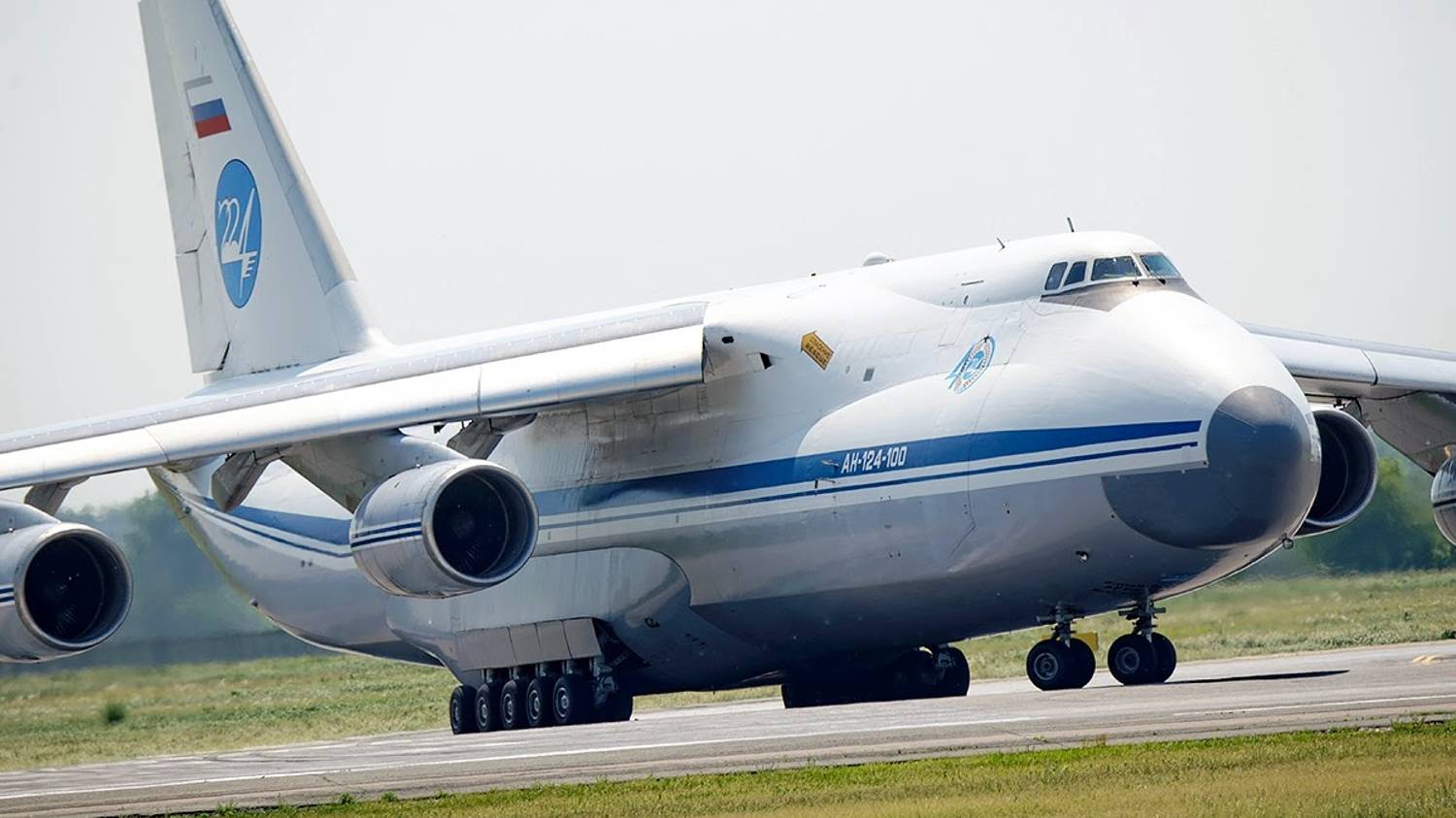 Первый полет самолета Ан-124 «Руслан»