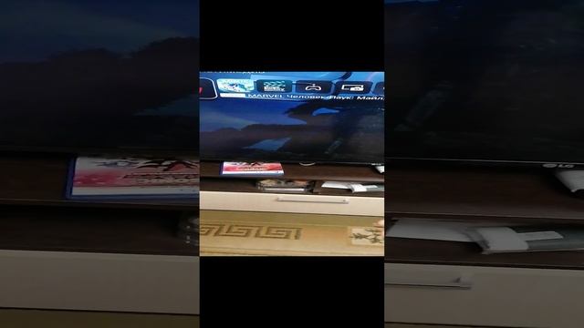 Вроде бы обычный Sony PlayStation 5 но...