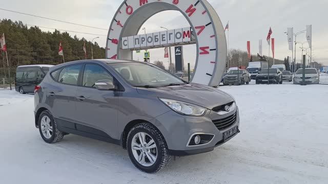 Hyundai ix35 2,0 л. Бензин АКПП  (150 л.с.) 2WD 2013