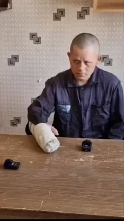 Пленный. Выпускник Украинской школы.