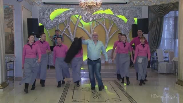 Отрыв по полной ! Грусти НЕТ ! Танец с официантами