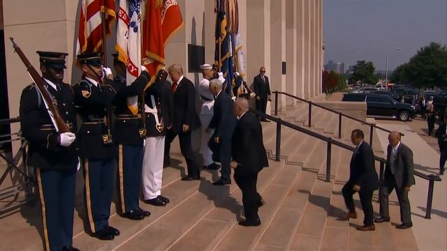 Trump at Pentagon: IS falling 'very fast'