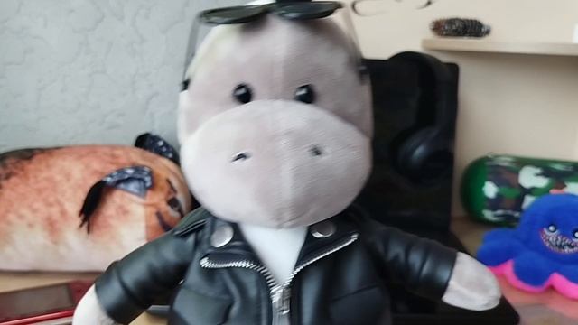 УЧИТЕЛЯ БЕЗ РАЗРЕШЕНИЯ РОДИТЕЛЯ ВЫКЛАДЫВАЮТ УЧЕНИКОВ И УЧЕНИЦ В ИНТЕРНЕТ! а именно в телеграмм канал