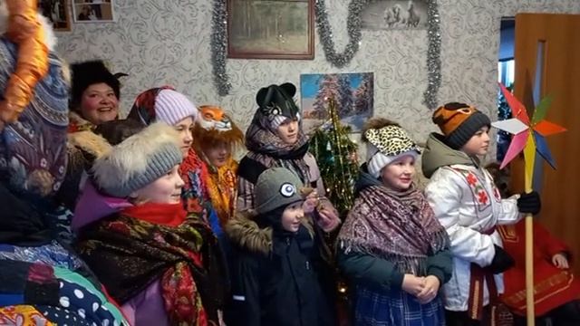 В Татарстане весело отмечают Колядки. Видео от Никольского Дома культуры.