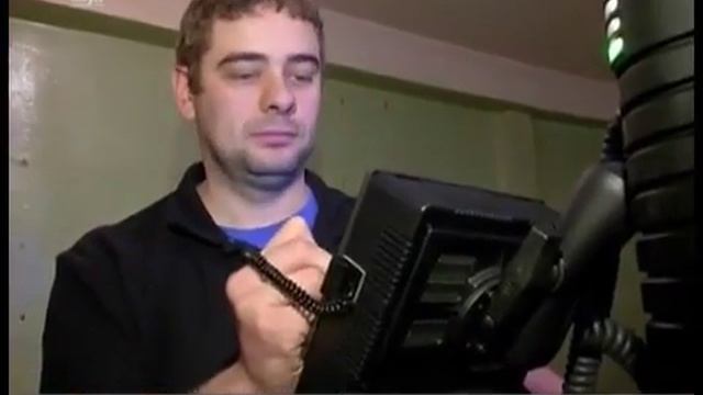 В цирке начнут показывать познавательные фильмы.  На арене установили самый большой экран на Урале