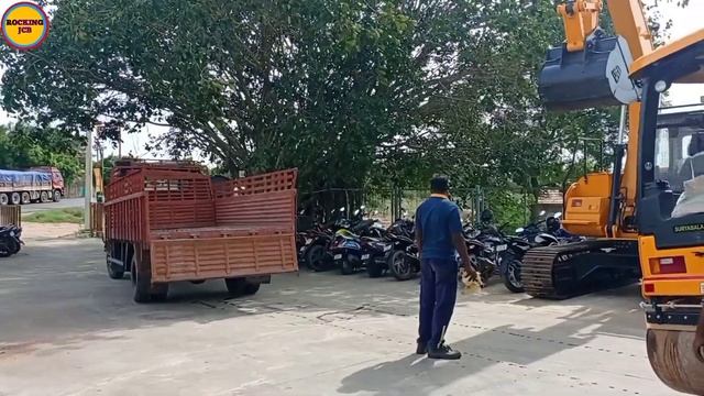 JCB VMT330 mini tandem roller  loading in Eicher with Telehandler  /JCB 3 ton mini tandem roller