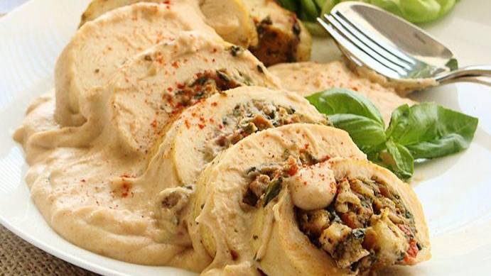 Куриные рулетики с грибами