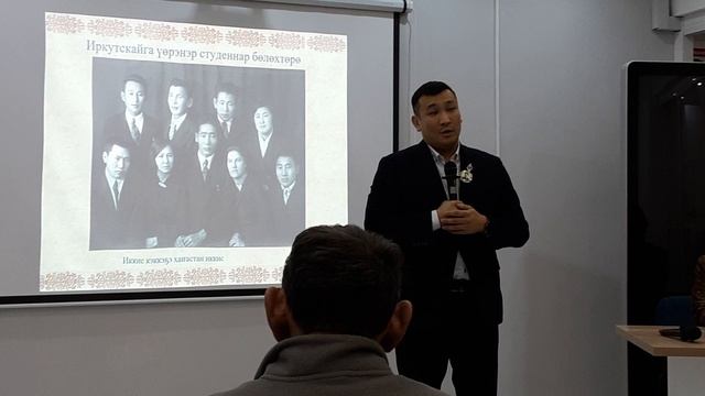 С.П.Ефремов төрөөбүтэ 120 сылыгар аналлаах декада арыллыыта