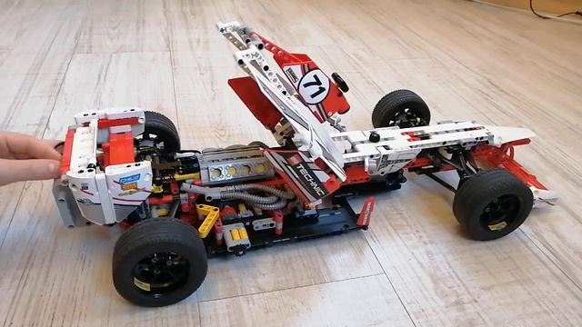 Lego Technic Grand Prix Formula 1 с электроприводом