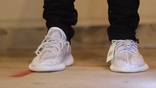 YEEZY 350 STATIC ON FOOT + REVIEW!!