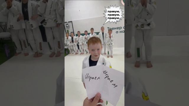 Отжимания или игра🤭

Счастье детей в конце видео безгранично🤍