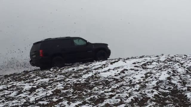 Chevy Tahoe off road hill climb