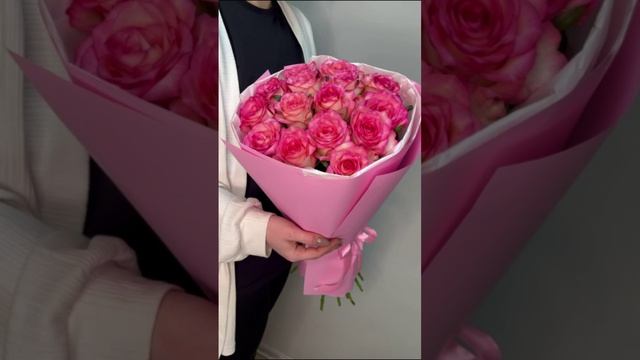 Букет  розы  Jumilia 15 шт