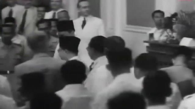 Sultan Hamid II - Kiprah Perancang Garuda Pancasila saat Revolusi Kemerdekaan Indonesia [ID SUB]