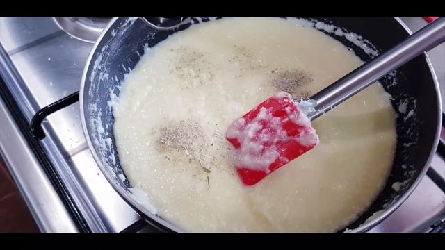 Khopra Pak Recipe | Coconut Barfi | Nariyal Paak | Homemade Mithai - Maa Kitchen Korner