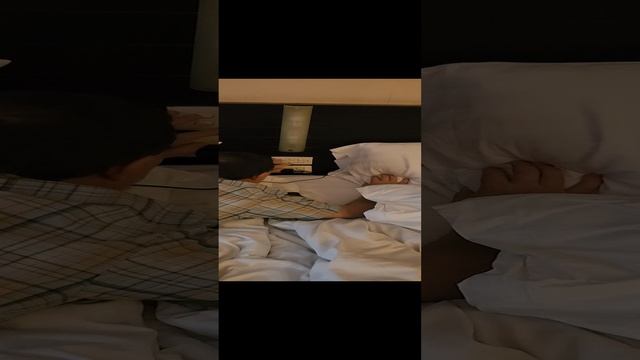 Клацает как на пианино 🎹