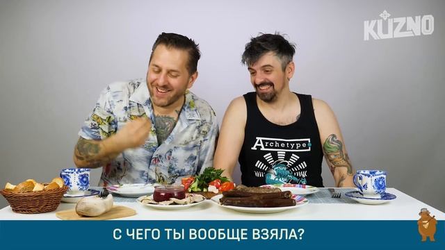 Итальянцы пробуют посылку из Надыма