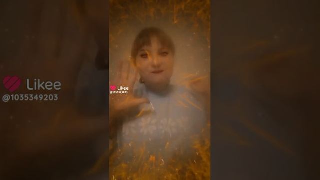 Like_7457925795433807381.mp4