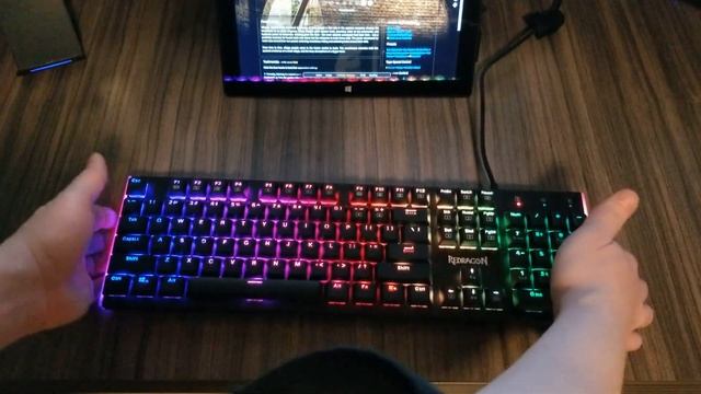 Review of the Redragon Parvati RGB mechanical keyboard