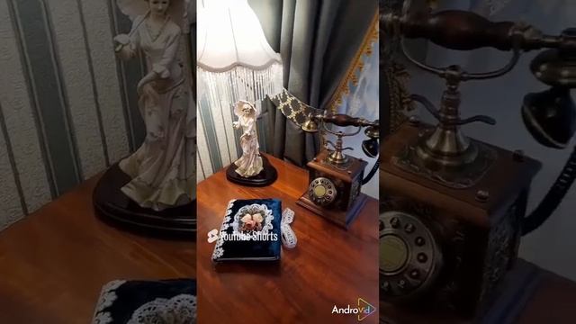 Дорогие друзья! Посмотрите, как смотрятся мои блокноты в классическом интерьере нашей квартиры.
