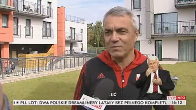 Koniec marzeń; polscy siatkarze przegrali z Bułgarią 2:3 (TVP Info, 25.09.2013)