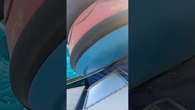 такаюсь на корабле