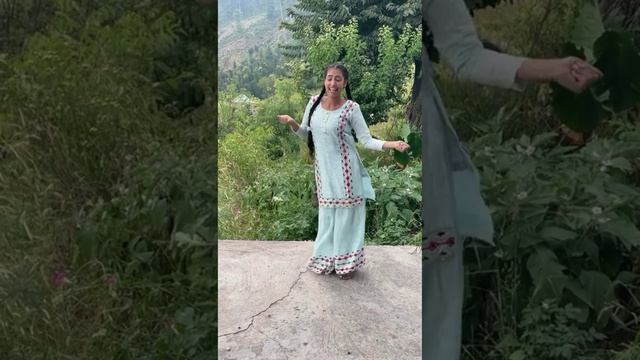 Young Village Girl Amazing Dance